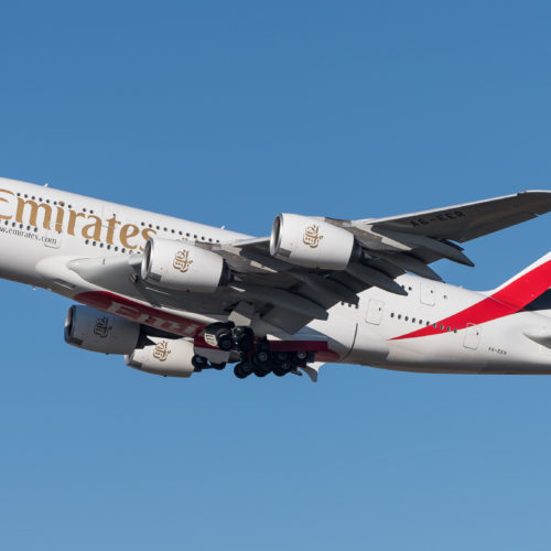 Emirates becomes first airline to conduct on-site rapid COVID-19 tests for passengers